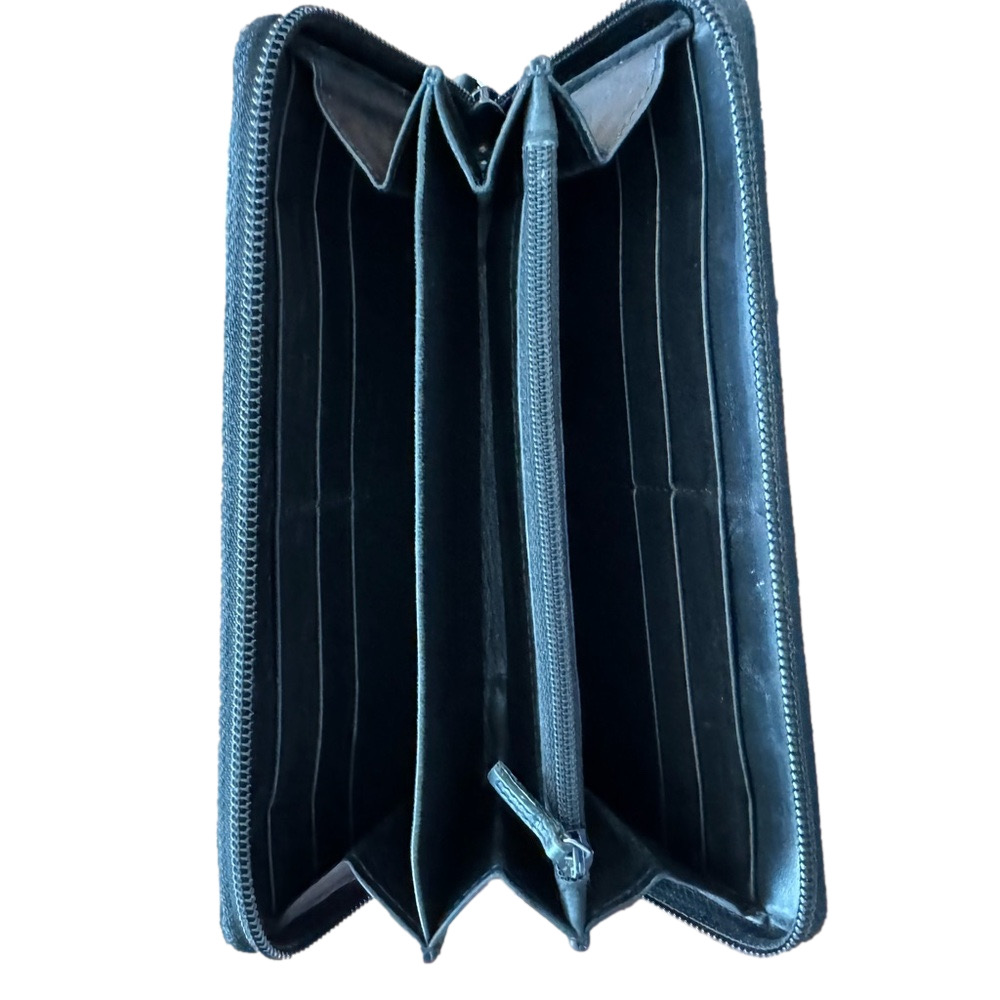 Gucci Black Monogram Wallet - Picture 4 of 7